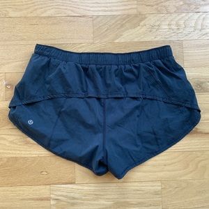 Lululemon black nylon running shorts size 10
